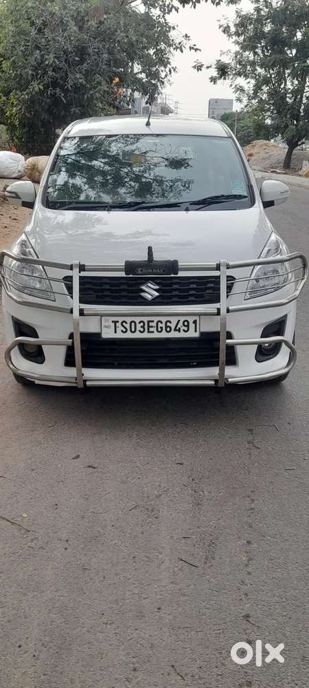 Maruti Suzuki Ertiga Vxi Shvs, 2015, Petrol