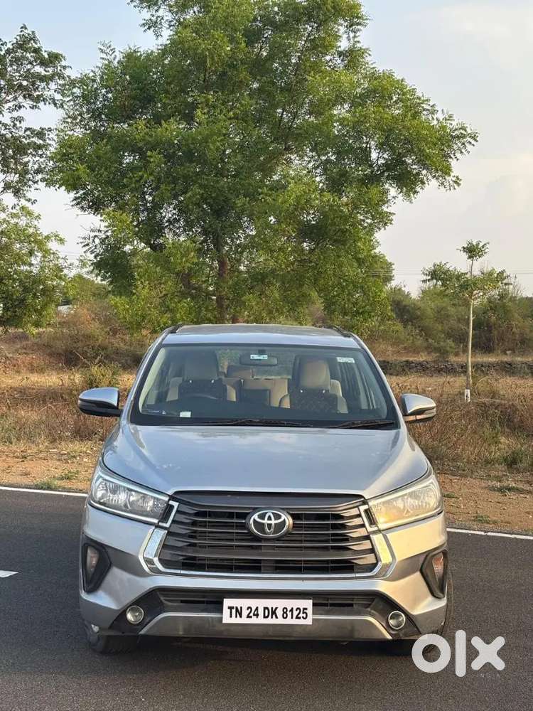 Toyota Innova Crysta 2018 Diesel 97000 Km Driven