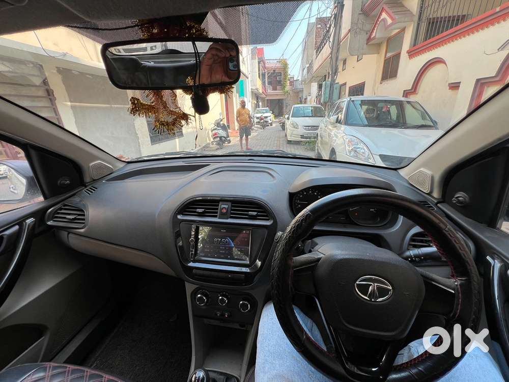 Tata Tiago Petrol 2018