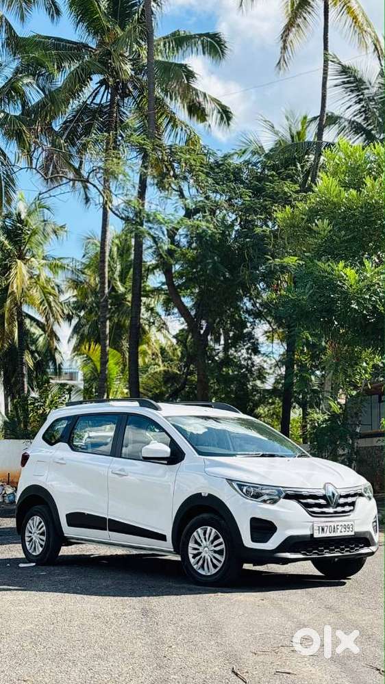 Renault Triber Rxt, 2020, Petrol