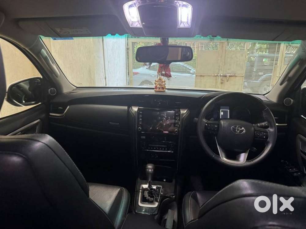 Toyota Fortuner [2021-ongoing] 2.7 2wd Petrol At, 2024, Petrol