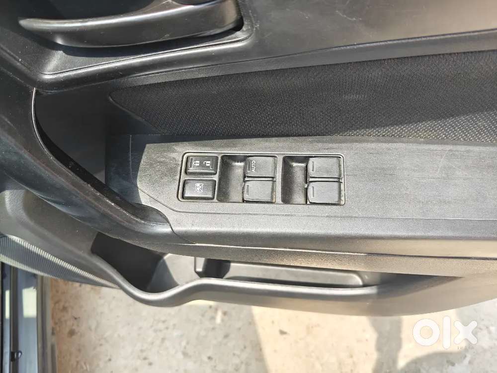 Maruti Suzuki Brezza 2018 Diesel 61512 Km Driven