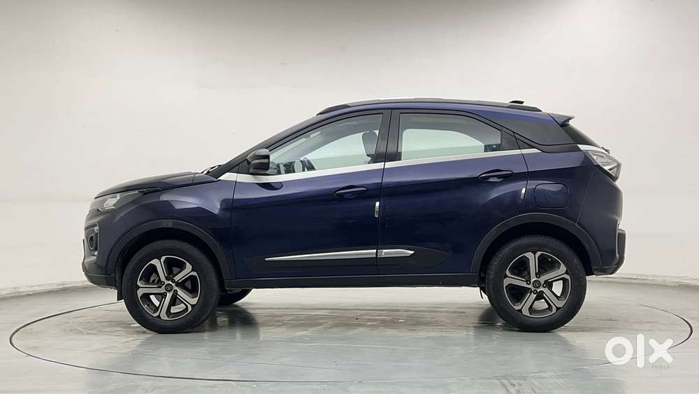 Tata Nexon Xz Plus (hs), 2022, Petrol