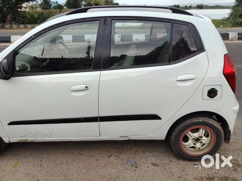 Hyundai I10 2011 Car