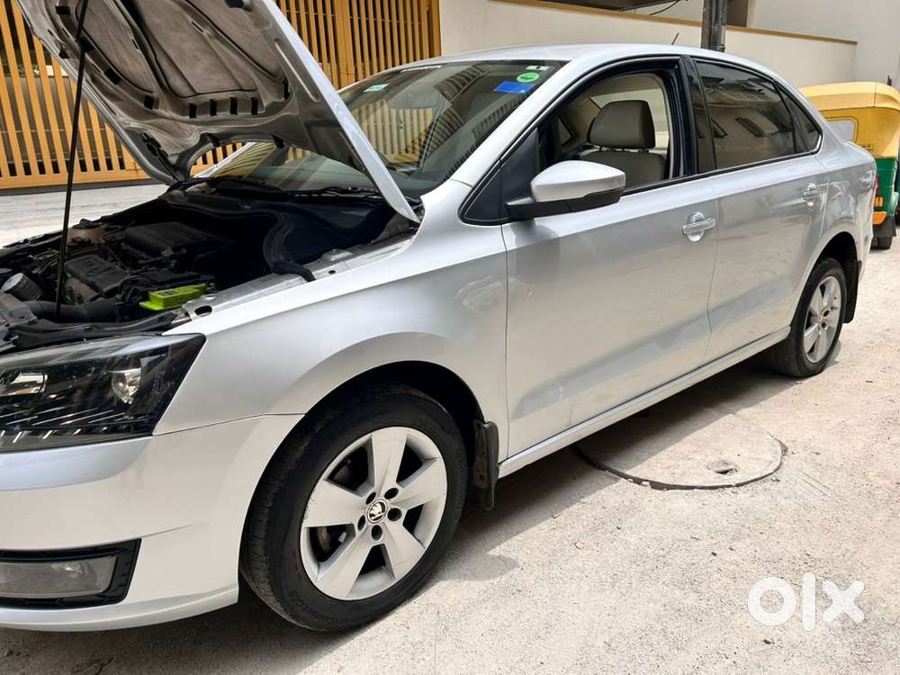 Skoda Rapid 2017 Petrol
