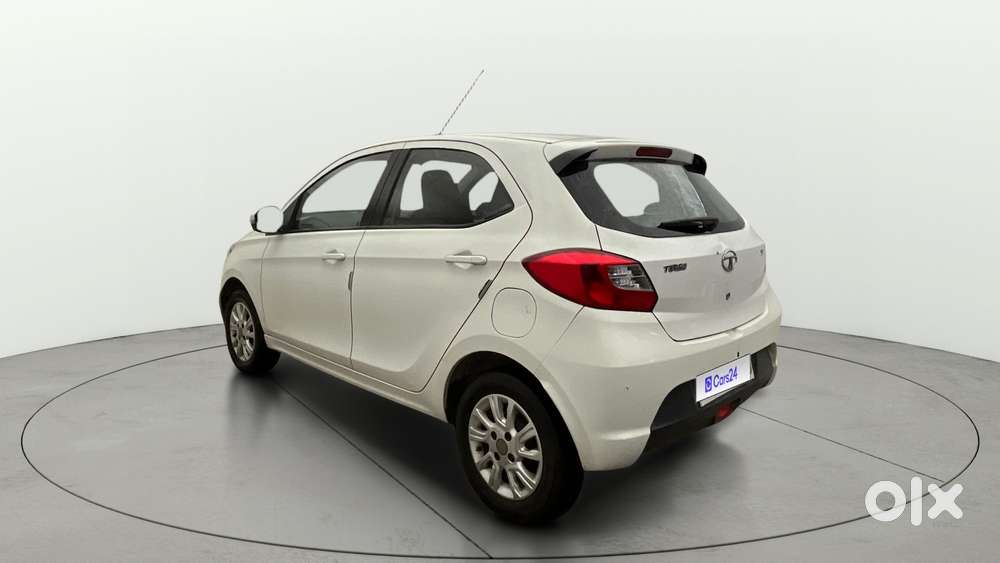 Tata Tiago 1.2 Revotron Xz, 2017, Petrol