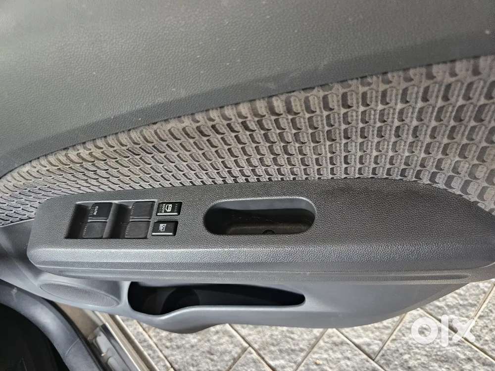 Maruti Suzuki Ritz 2013