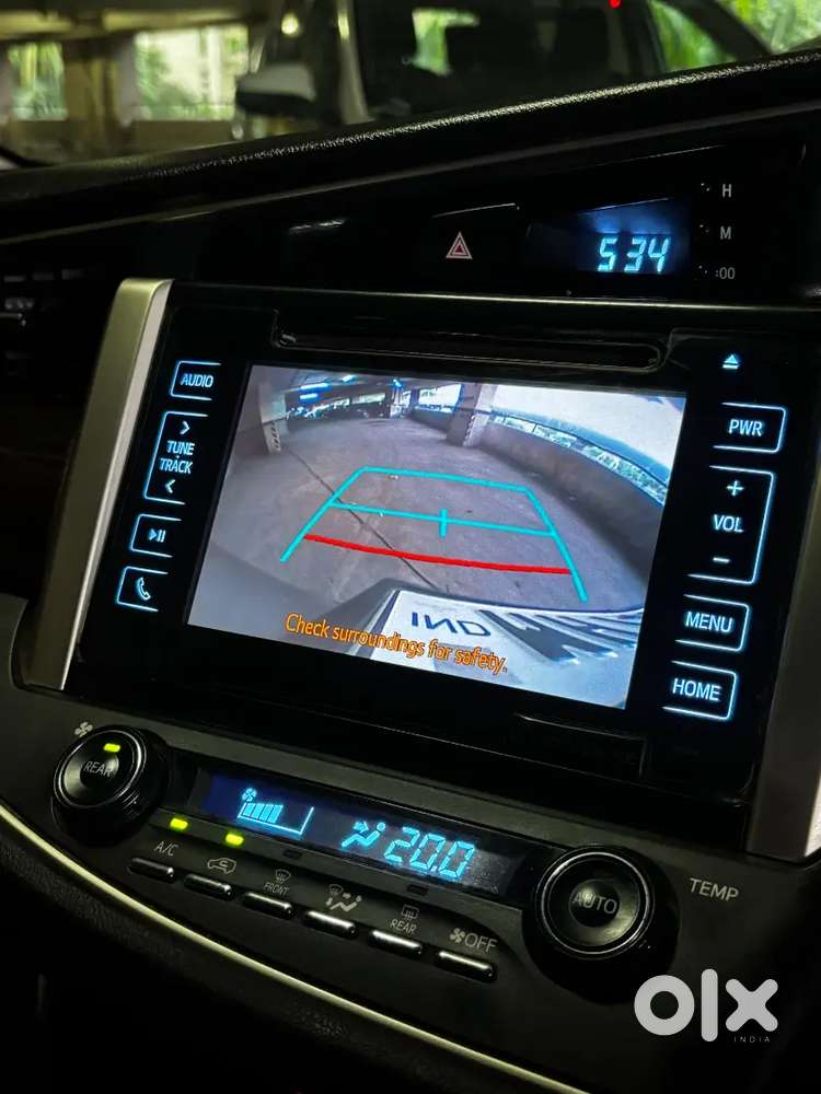 Toyota Innova Crysta 2.4 Vx Manual 8 Seater 2018