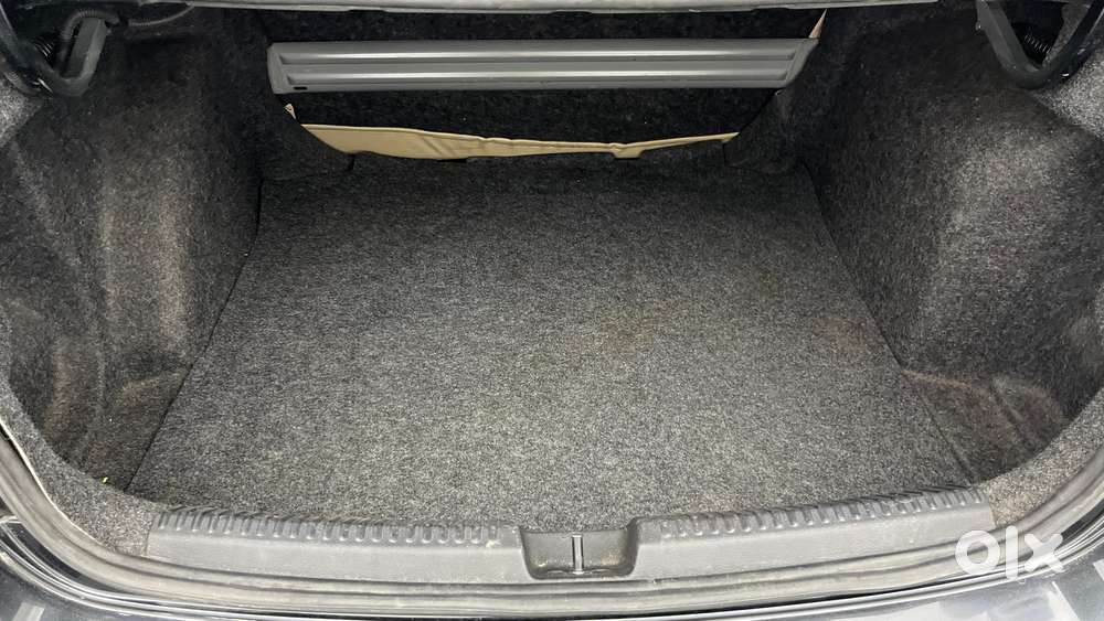 Skoda Rapid 1.0 Tsi Active, 2021, Petrol