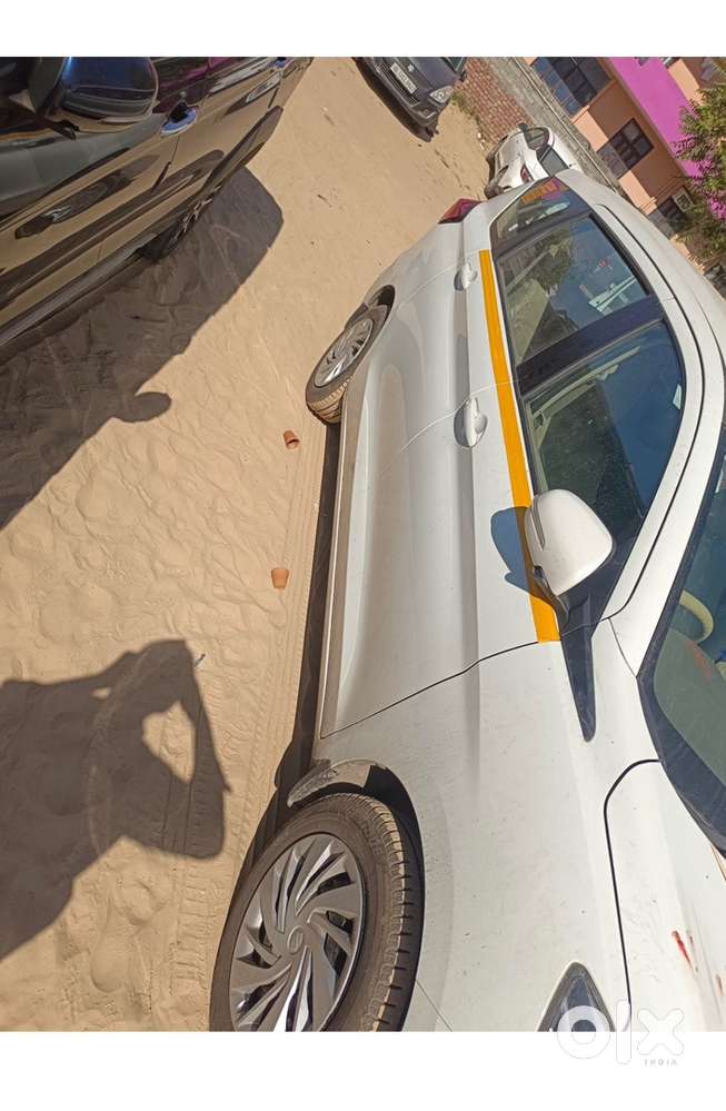 Maruti Ertiga Vxi 2025