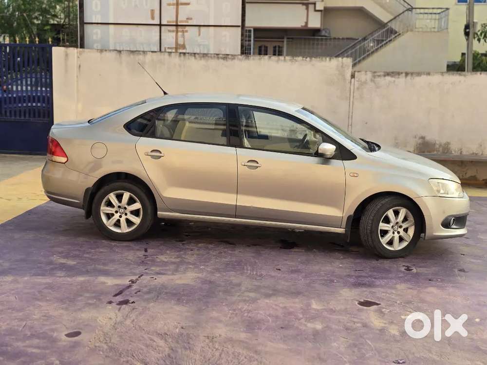 Volkswagen Vento Highline 2012 1.6 Tdi
