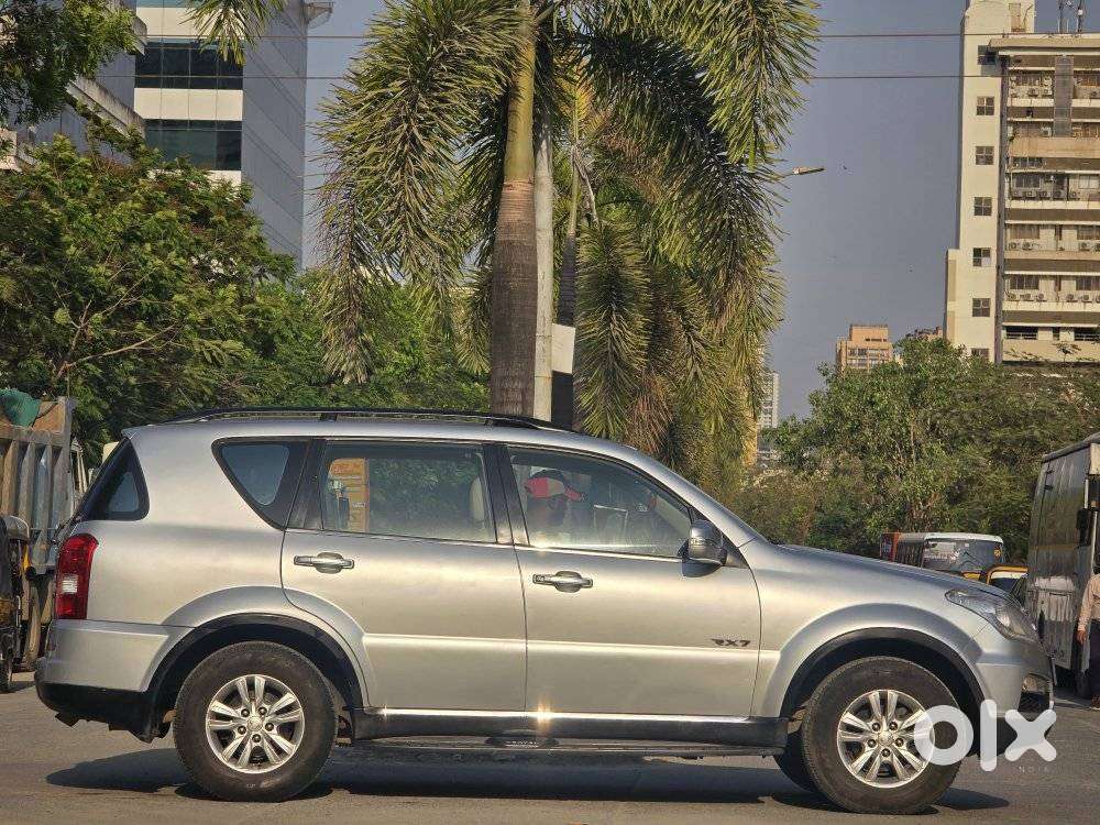 Mahindra Rexton, 2015, Diesel