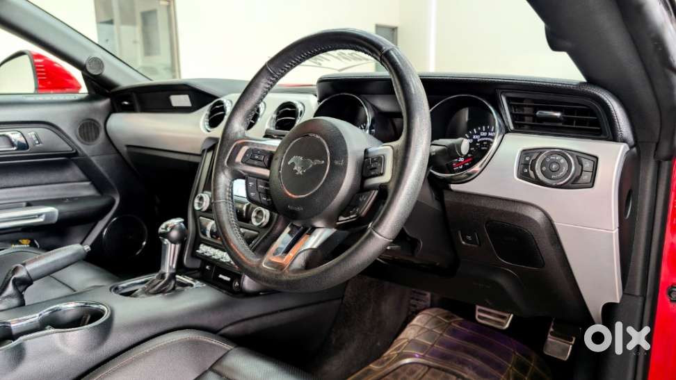 Ford Mustang V8, 2017, Petrol