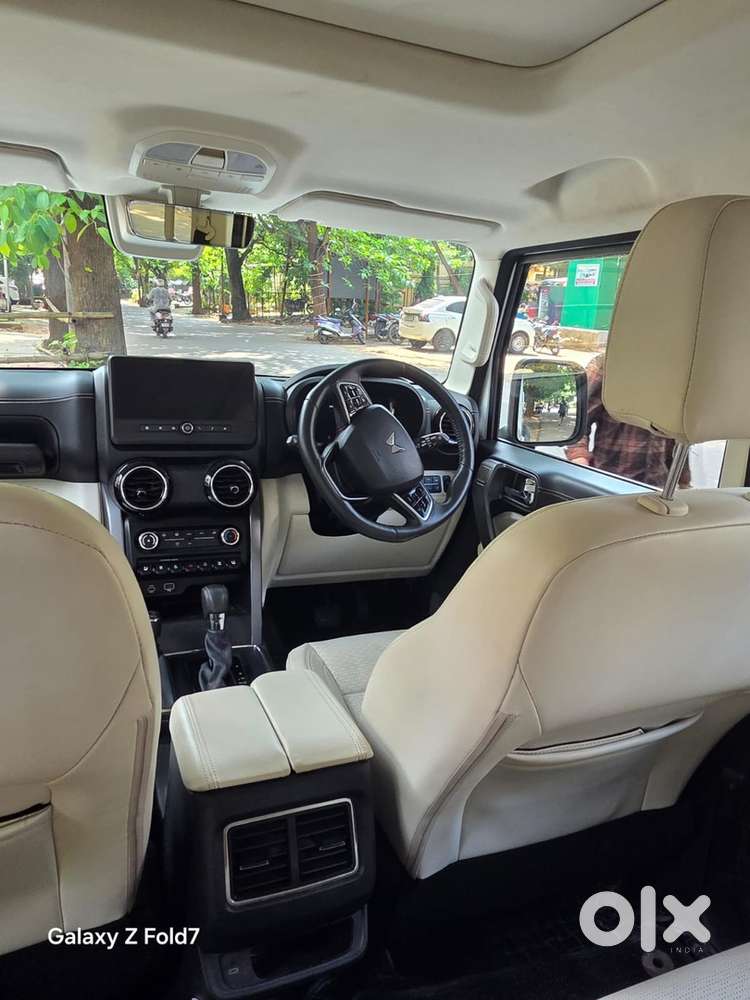 Mahindra Thar Roxx Diesel 2025 Top Model
