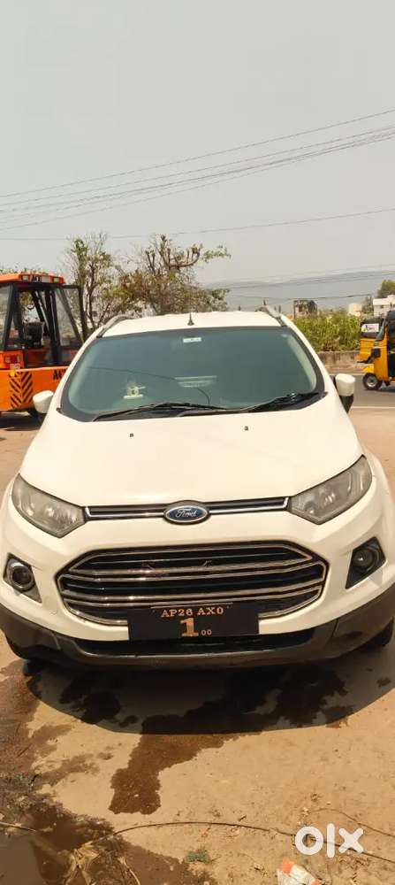 Ford Escort 2013 Top End