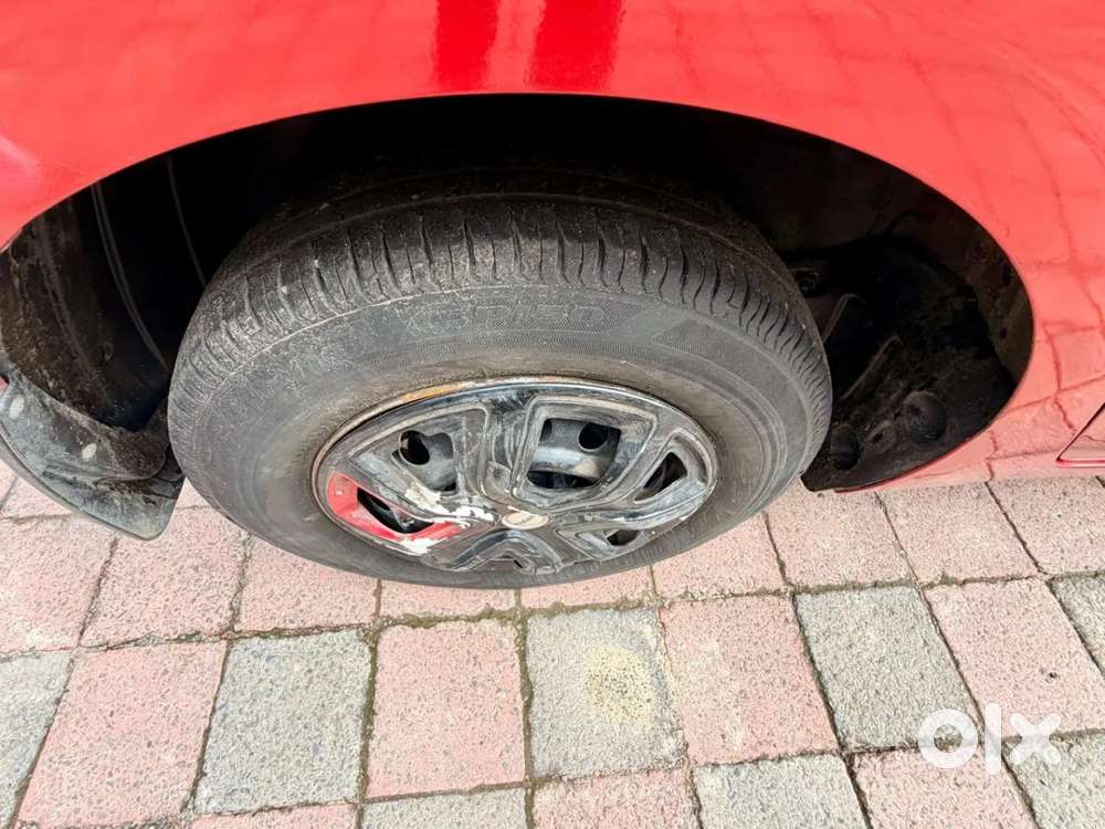Tata Altroz 1.2 Xe Rhytm Petrol, 2020, Petrol
