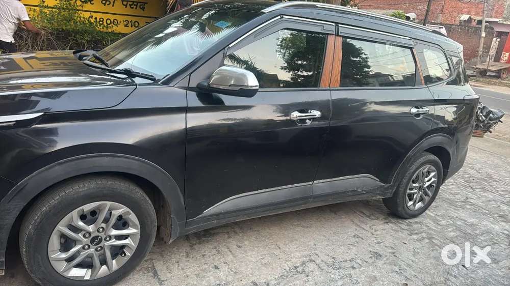 Kia Carens Prestige Diesel 2024