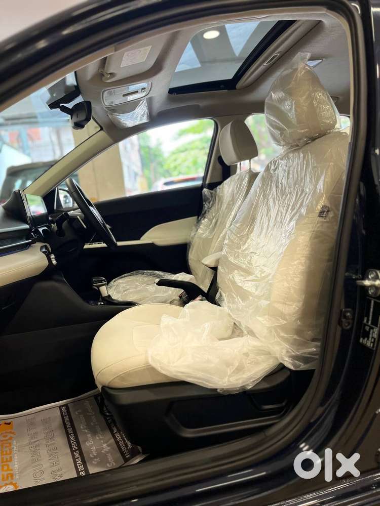 Hyundai Verna 1.5 Sx Ivt, 2025, Petrol