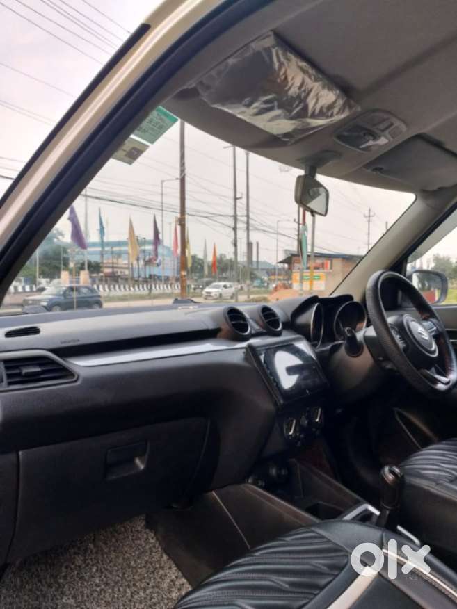 Maruti Suzuki Swift Vvt Vxi, 2021, Petrol