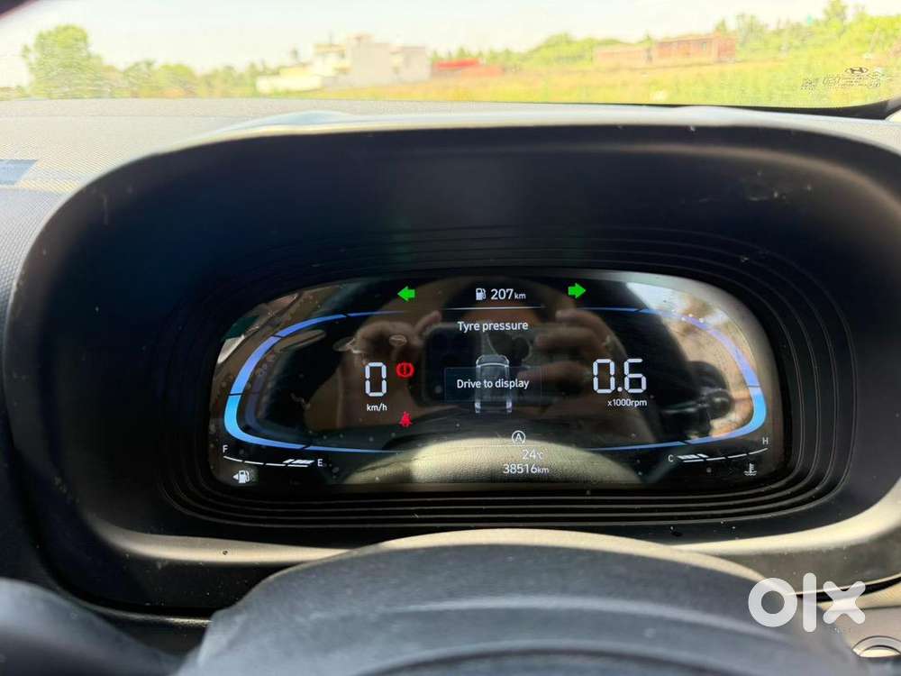Hyundai Venue 2024 Petrol 40000 Km Driven