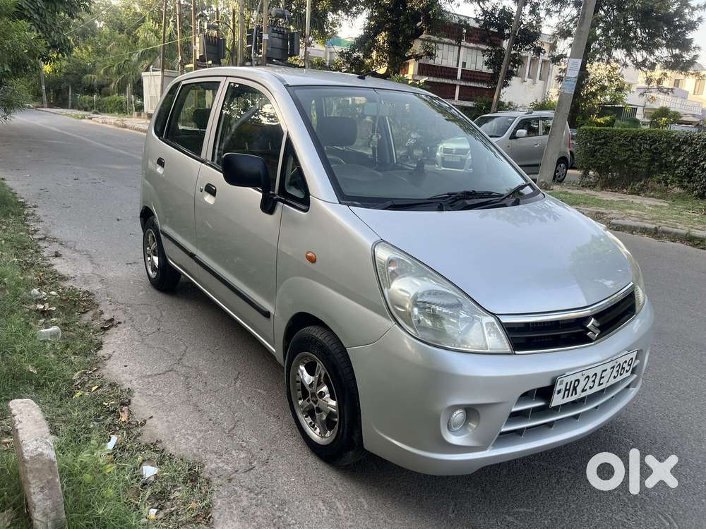 Maruti Suzuki Zen Estilo Lxi Bs Iv, 2013, Petrol