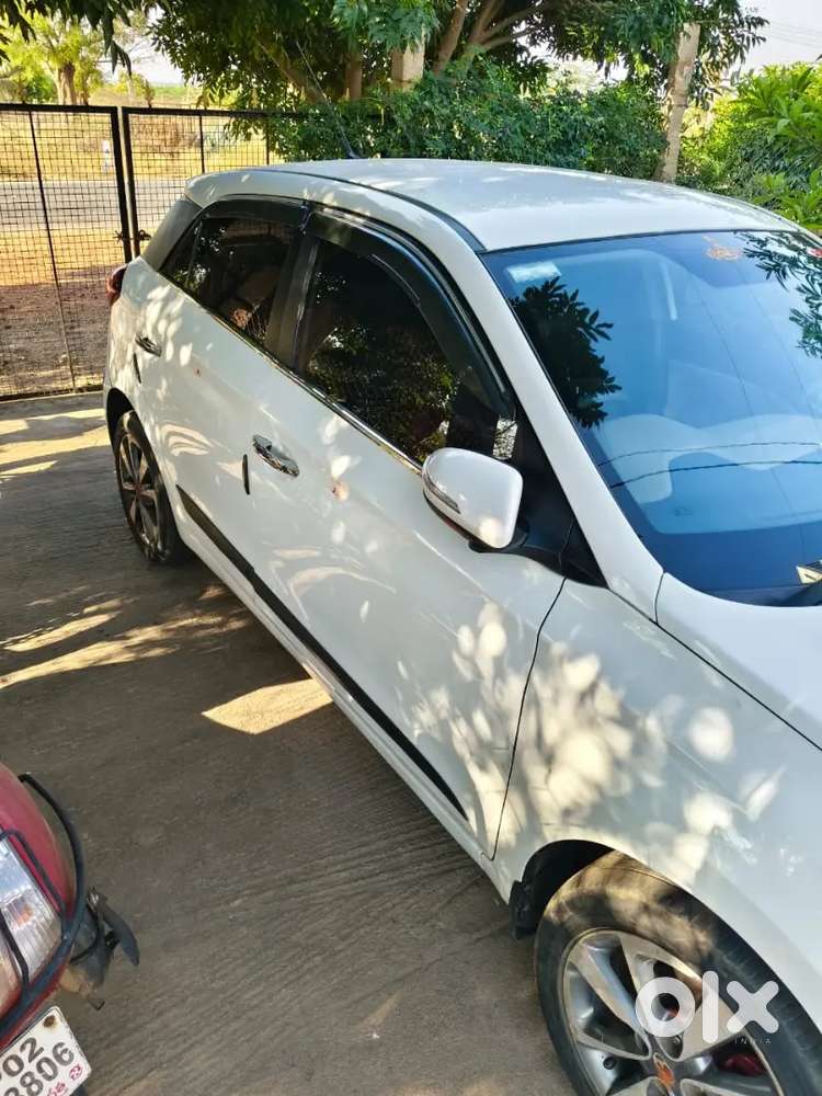Hyundai I20 2015 Diesel 90000 Km Driven