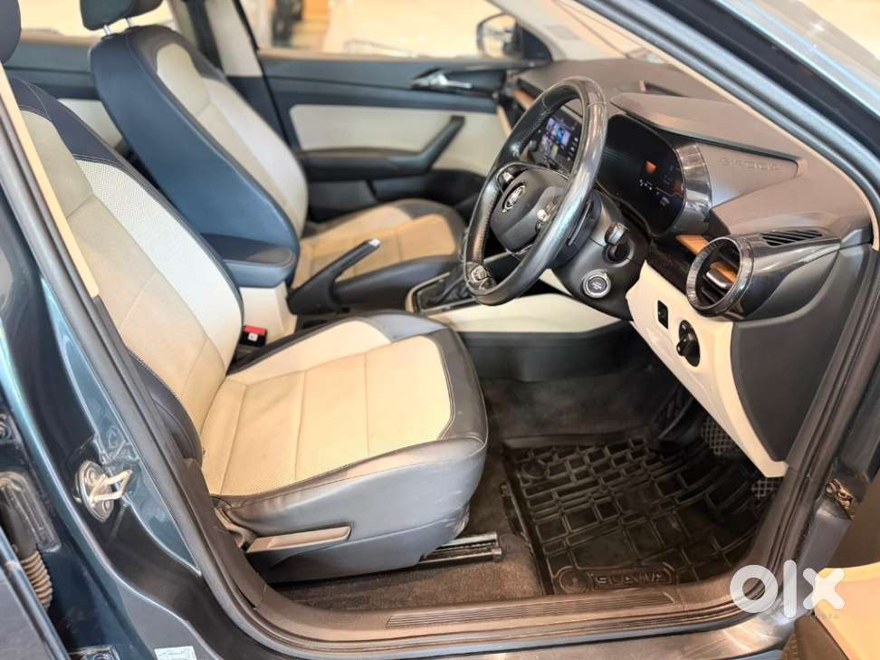 Skoda Slavia 1.5 Tsi Style, 2022, Petrol