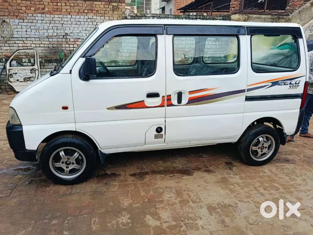 Maruti Eeco Petrol Plus Cng