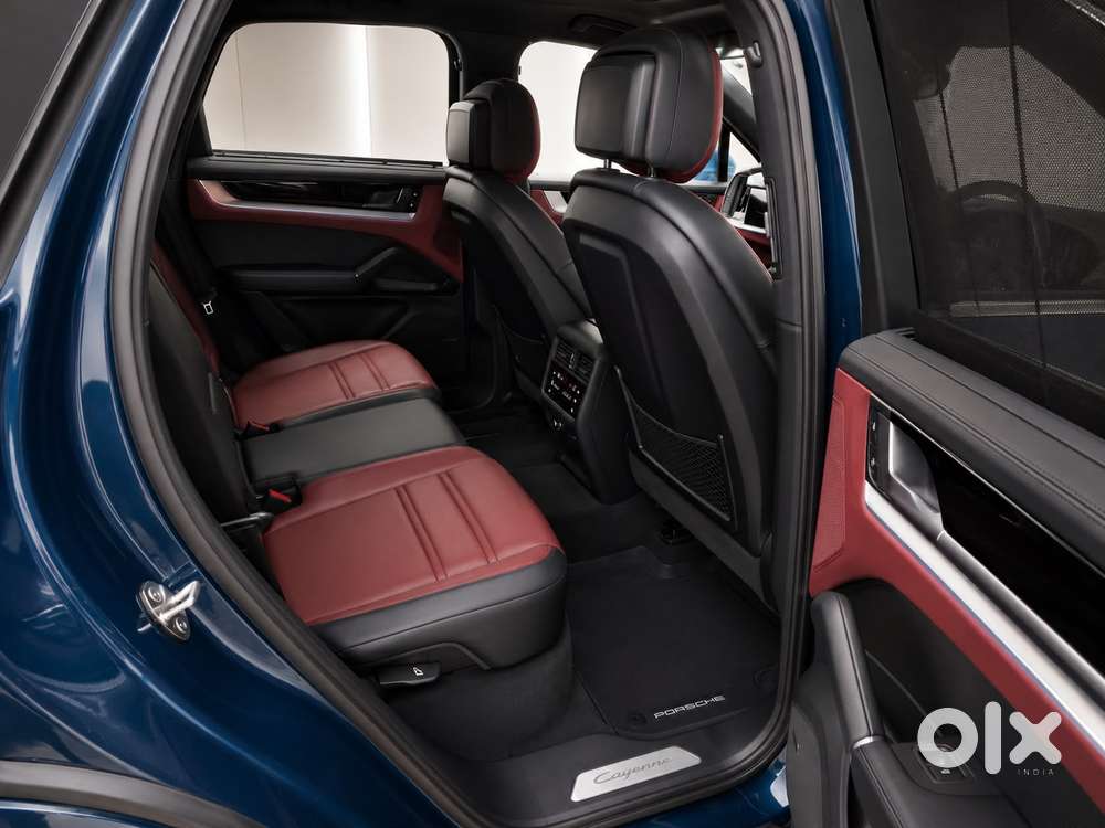 Porsche Cayenne V6 Tiptronic, 2025, Petrol