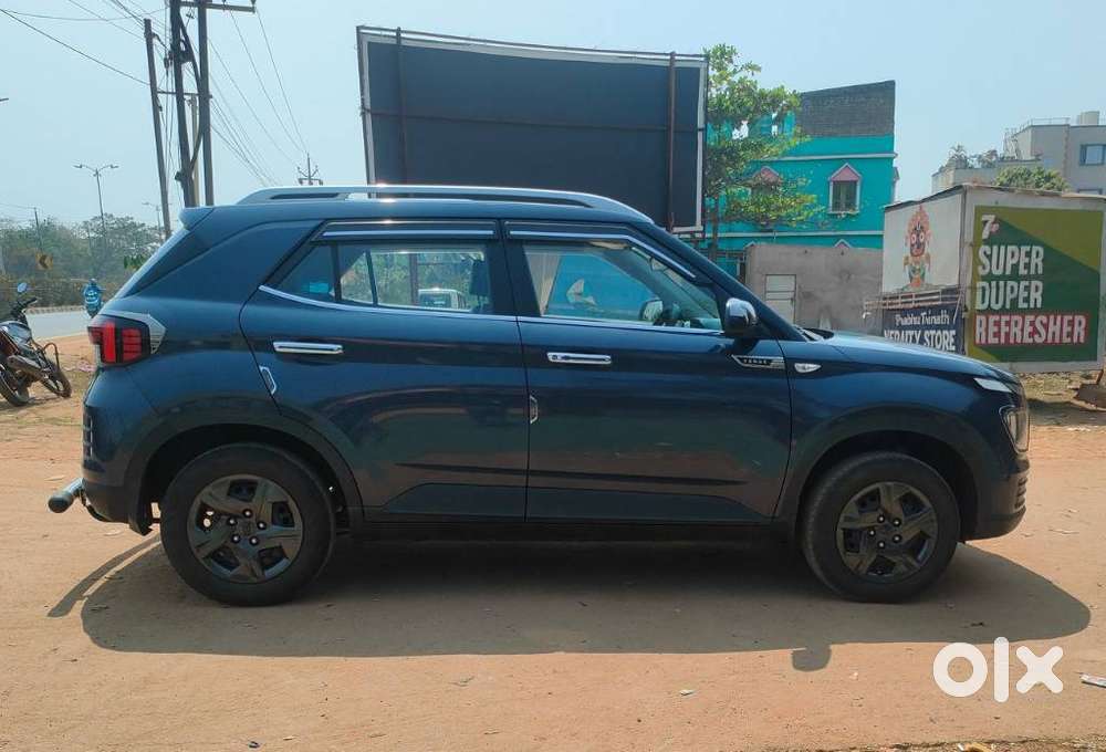 Hyundai Venue S 1.2 Petrol, 2024, Petrol