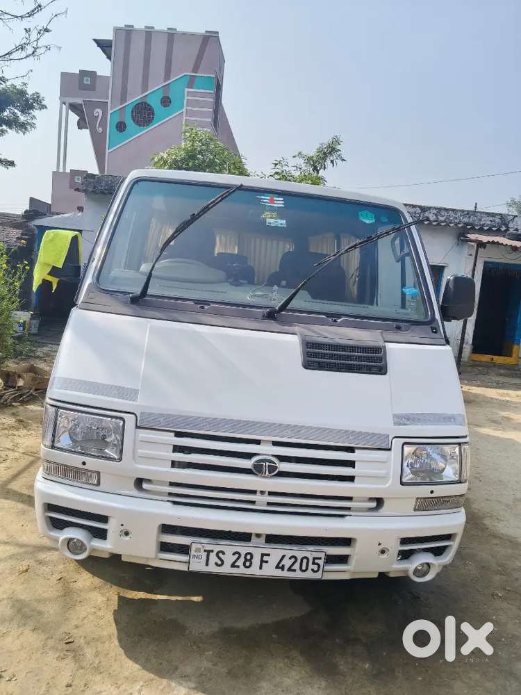 Tata Winger Deluxe 2020