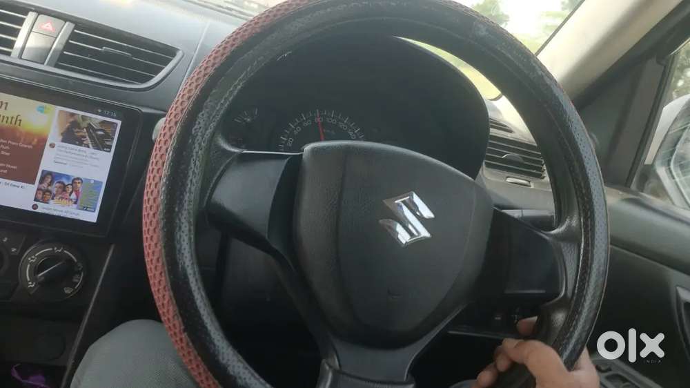 Maruti Suzuki Swift Lxi 2014
