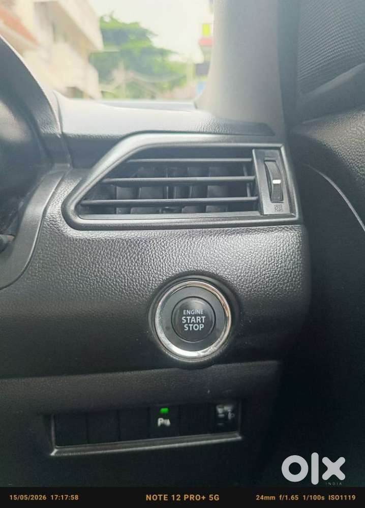Maruti Suzuki Swift Vvt Zxi, 2018, Petrol