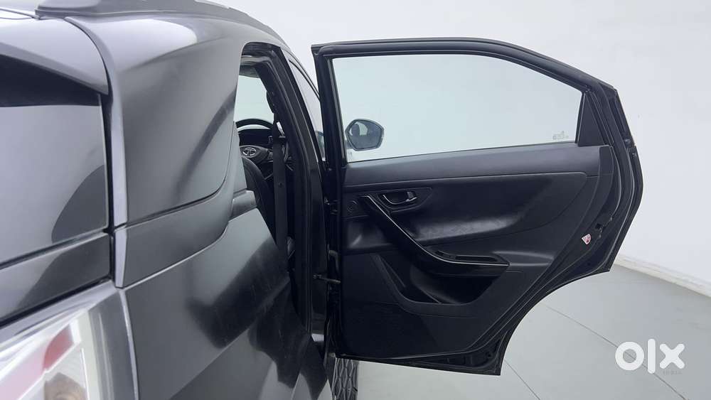 Tata Nexon 1.2 Revotron Xz Plus (o) Dark Edition, 2022, Petrol