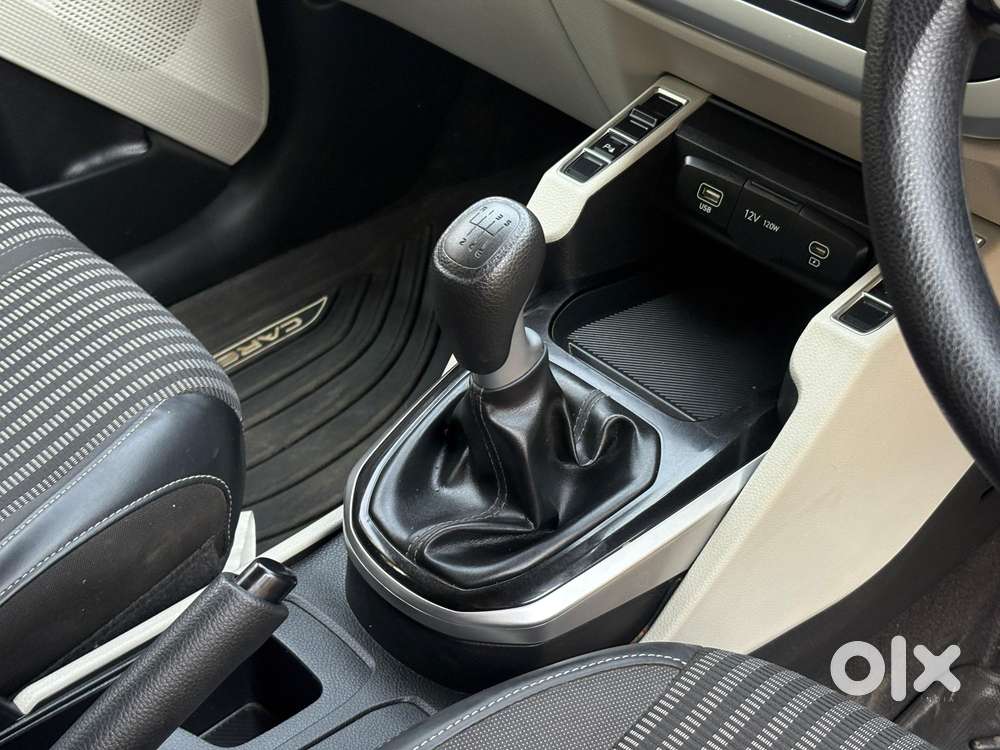 Kia Carens 1.4 Prestige Turbo 7 Str, 2023, Petrol