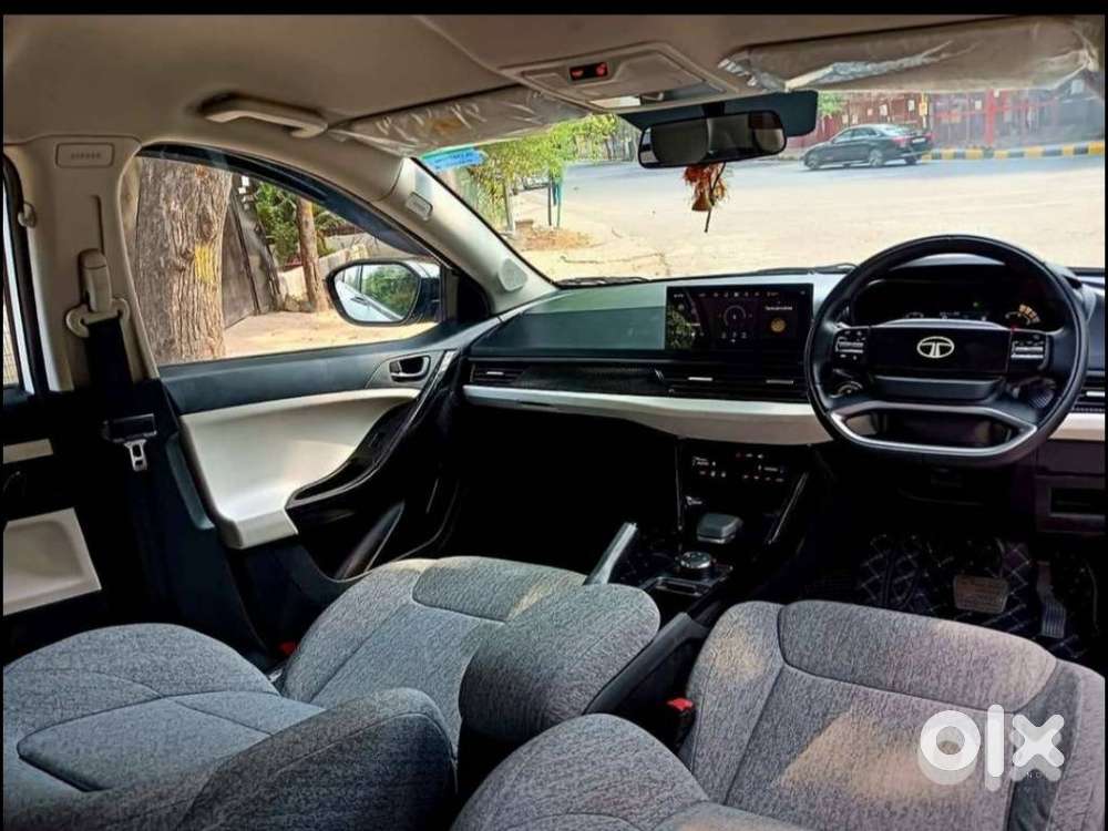 Tata Curvv Creative Plus S 1.2 Revotron Petrol 7dca, 2025, Petrol