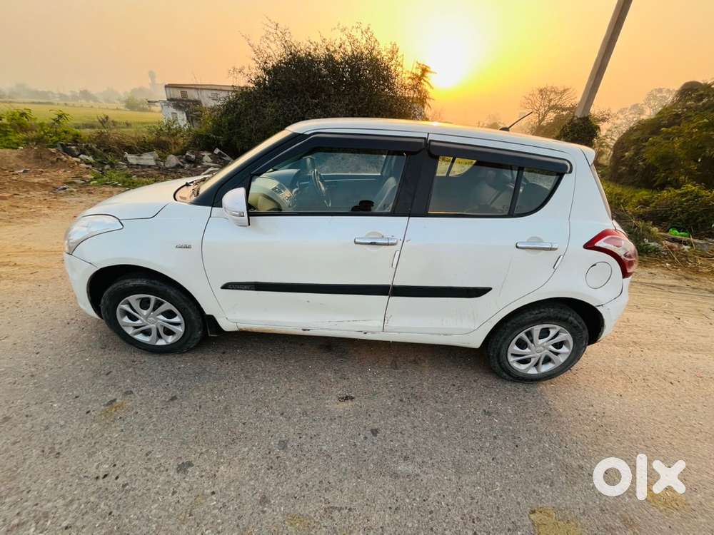 Maruti Suzuki Swift 2016 Diesel 99500 Km Driven