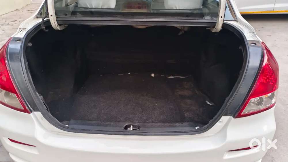 Maruti Suzuki Swift Dzire 2017 Diesel 95000 Km Driven