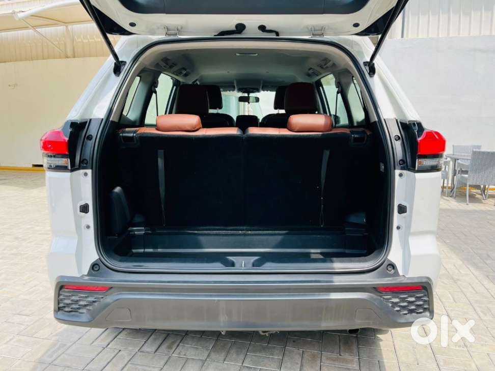 Toyota Innova Hycross 2.0 Gx 7 Str, 2023, Petrol