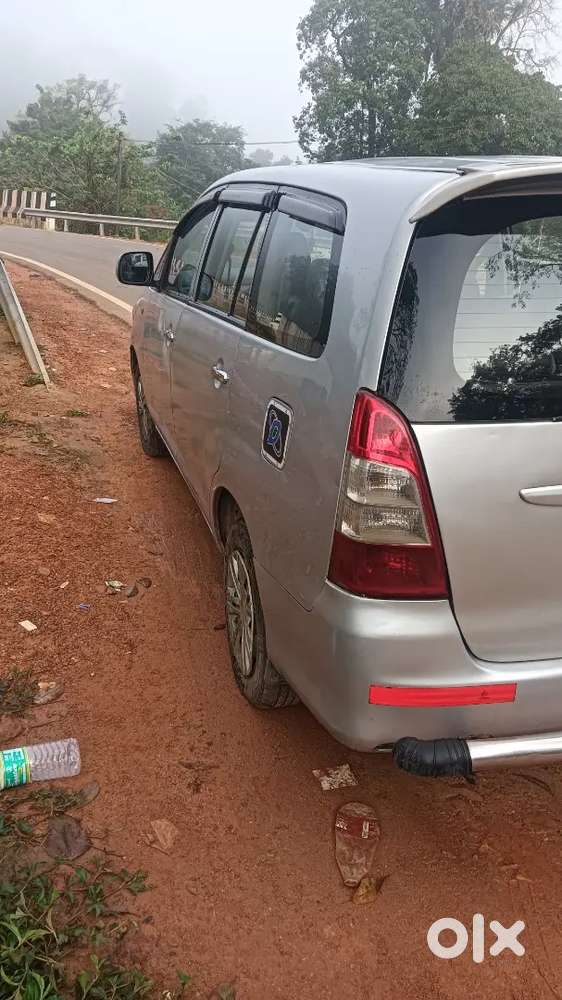 Toyota Innova Diesel Automatic 2009