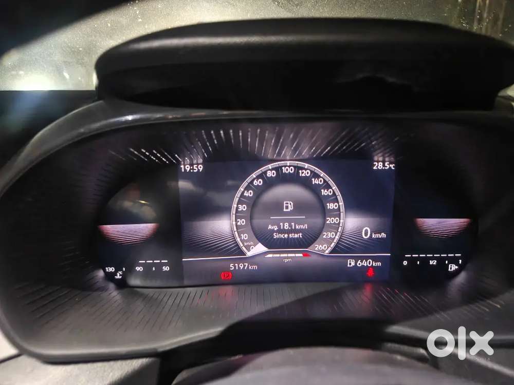 Skoda Kylaq Signature Plus Lava Blue Driven Only 4800