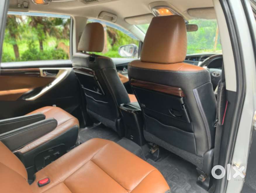 Toyota Innova Crysta 2.8 Z, 2016, Diesel