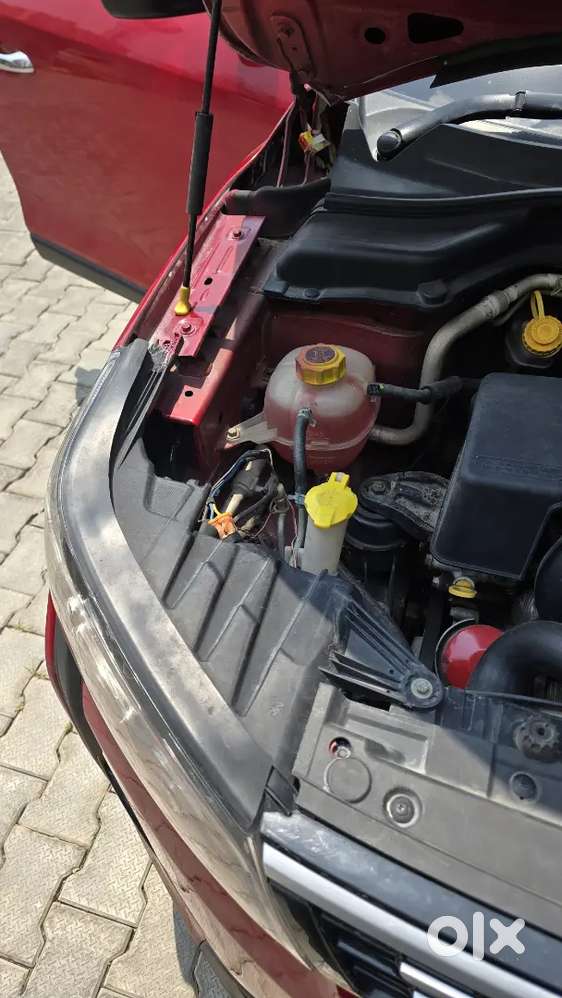 Mahindra Xuv300 2019 Diesel 123000 Km Driven