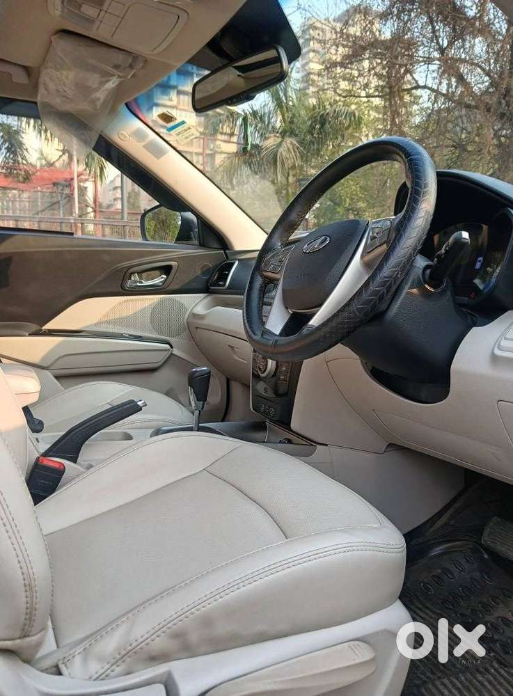 Mahindra Xuv300 W8 Option Dual Tone, 2021, Petrol
