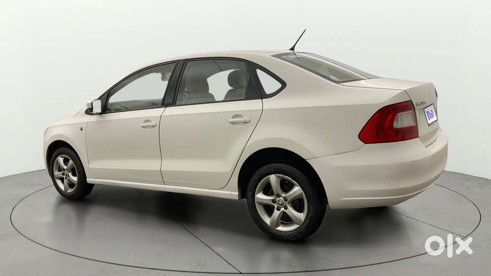 Skoda Rapid 1.6 Ambition Plus Mpi, 2014, Petrol