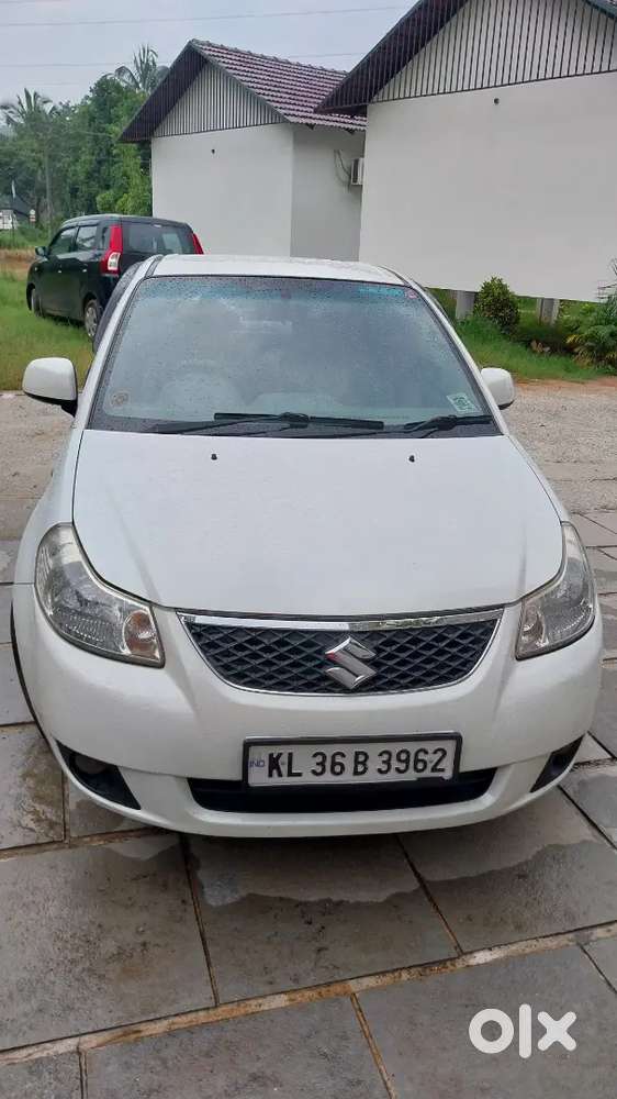 Maruti Suzuki Sx4 2011 82000 Km Driven