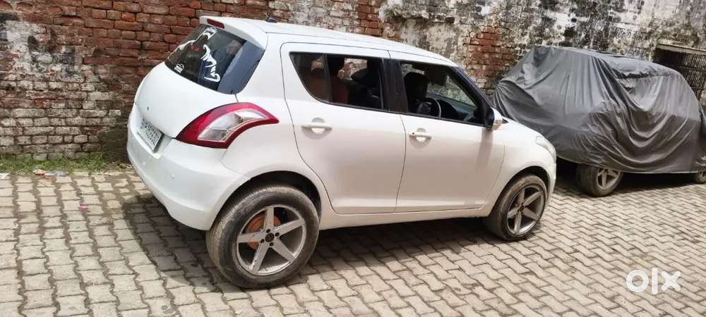 Maruti Suzuki Swift Vxi 2017