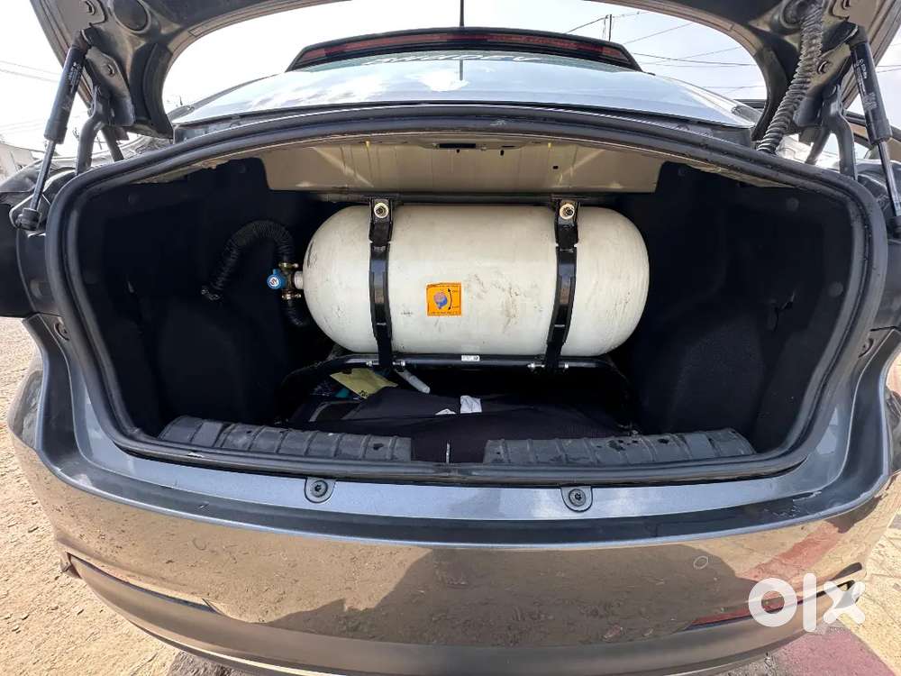 Tata Tigor 2022 Cng & Hybrids 80000 Km Driven