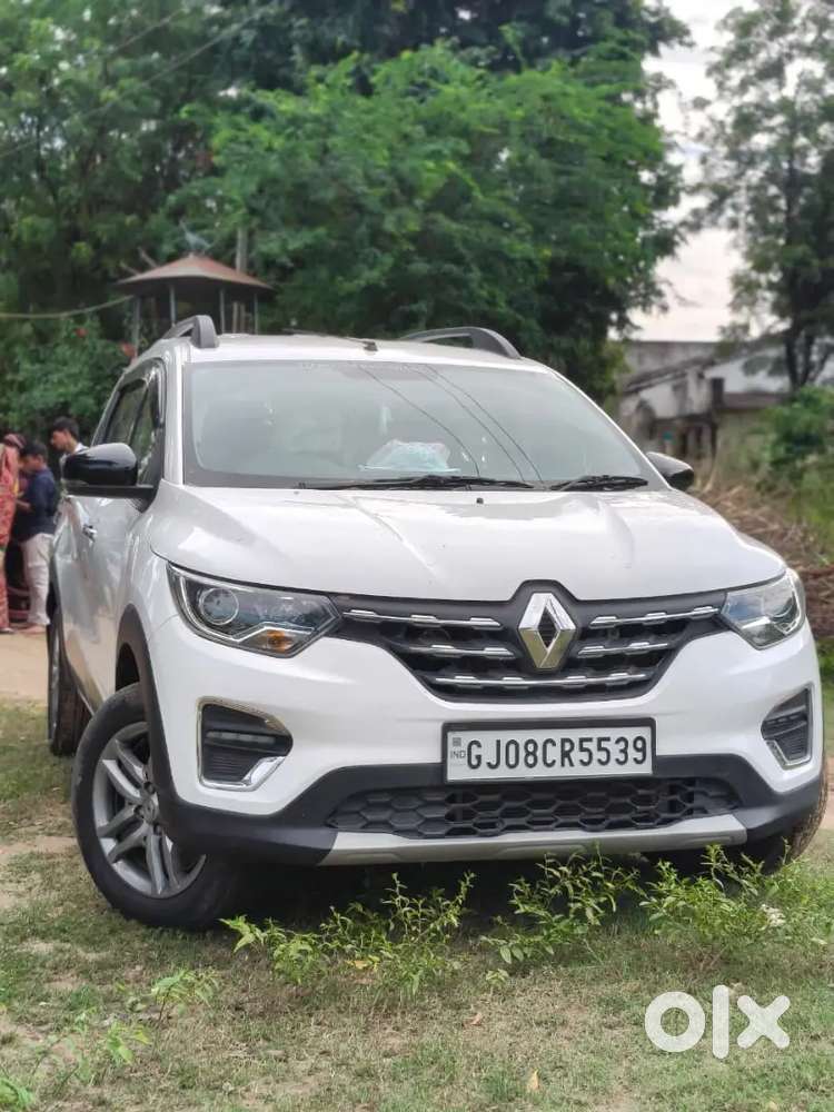 Renault Triber Rxz 2023 मॉडल