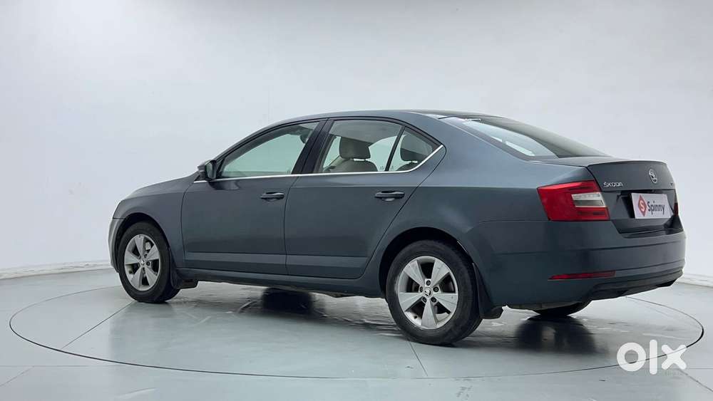 Skoda Octavia 1.8 Tsi Style At, 2017, Petrol